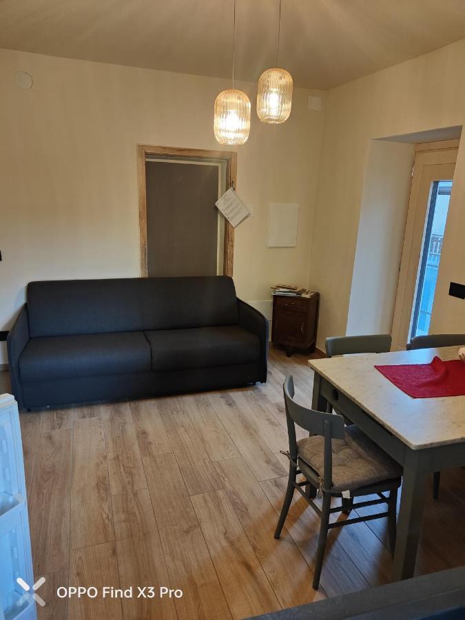 Ca Del Tita Appartement Capo di Ponte Buitenkant foto