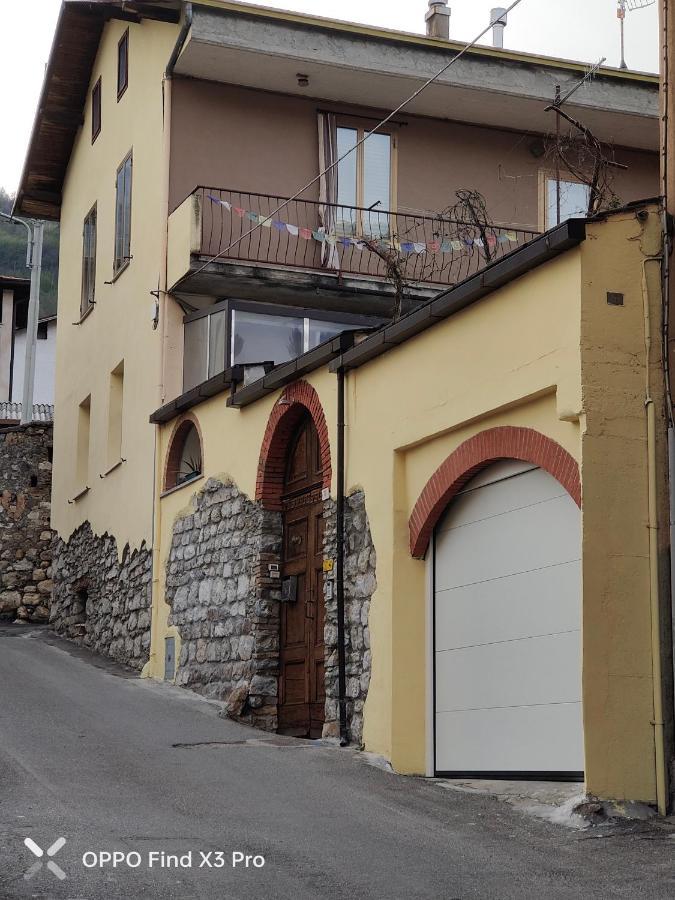 Ca Del Tita Appartement Capo di Ponte Buitenkant foto